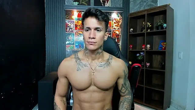 pettergrey1 online show from March 6, 2025, 3:45 pm