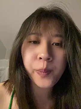 Snapshot of Liliya-77 chatting on July 11, 2026, 5:04 pm Liliya-77 online show from July 11, 2026, 5:04 pm