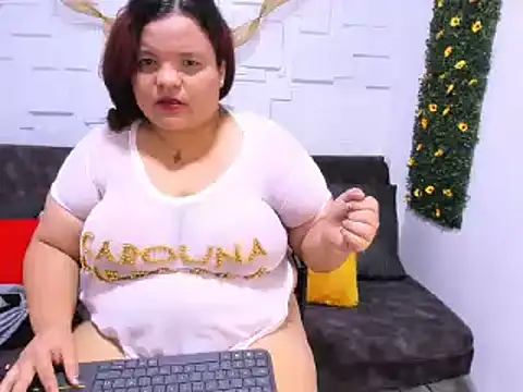 mila cinnamon online show from January 18, 2025, 4:42 pm