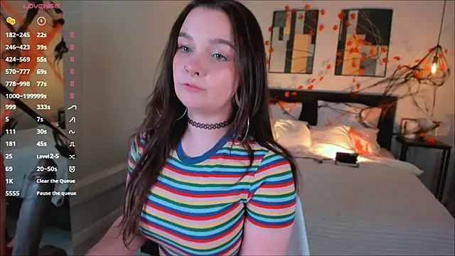 Snapshot of Ooops_Boobss chatting on October 22, 2025, 2:28 pm Ooops Boobss online show from October 22, 2025, 2:28 pm