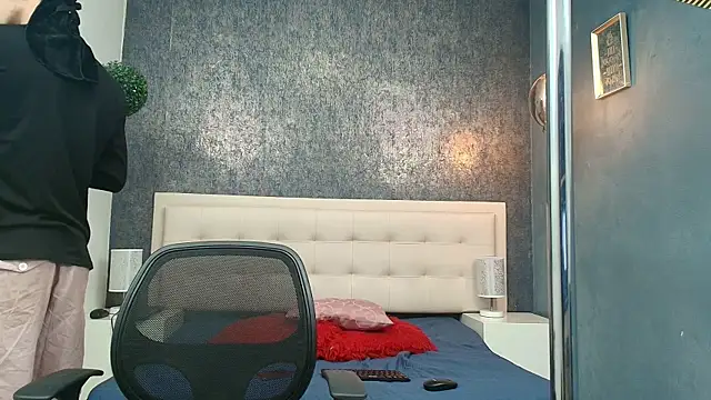 Erick Zhimerman online show from March 1, 2026, 4:14 am