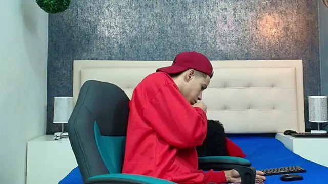 Snapshot of Erick_Zhimerman chatting on March 26, 2026, 4:07 am Erick Zhimerman online show from March 26, 2026, 4:07 am