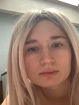 Charlotteeroseee online show from February 2, 2025, 11:08 am