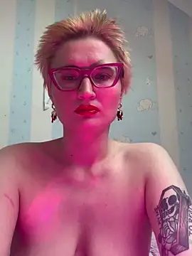 Charlotteeroseee online show from February 9, 2025, 3:53 am