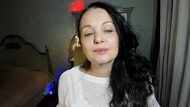 WitchBlueRose online show from December 12, 2024, 4:15 am