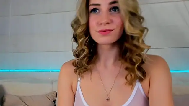 stricred online show from November 30, 2025, 8:35 pm