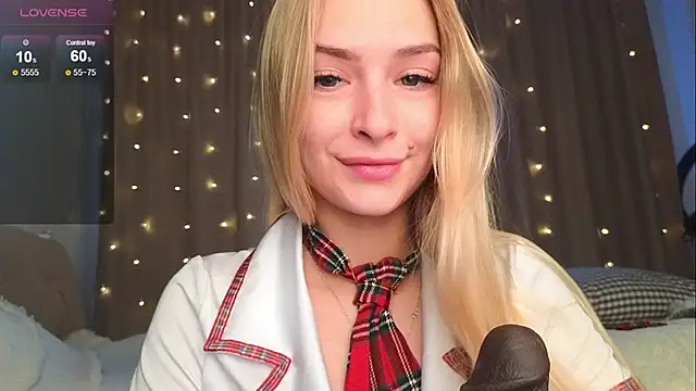 Soft Eva online show from January 12, 2025, 2:09 pm