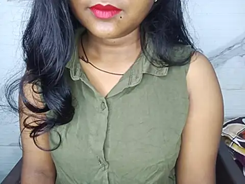Snapshot of Muktha chatting on June 18, 2026, 3:18 am Muktha online show from June 18, 2026, 3:18 am