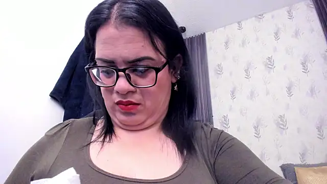 brigittemiller online show from November 4, 2025, 4:39 pm