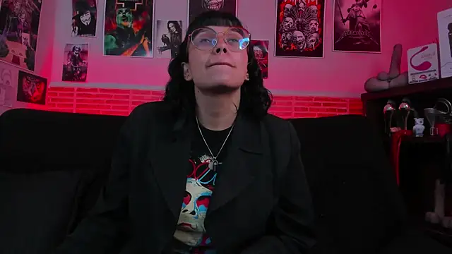 Snapshot of lilith-deveraux chatting on September 15, 2025, 1:44 pm lilith-deveraux online show from September 15, 2025, 1:44 pm