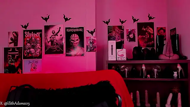 lilith-deveraux online show from February 18, 2026, 2:46 pm