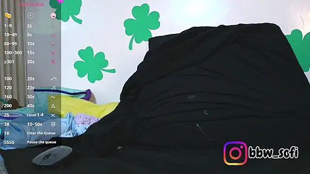 Snapshot of virtual_charm chatting on March 18, 2026, 2:20 pm virtual charm online show from March 18, 2026, 2:20 pm