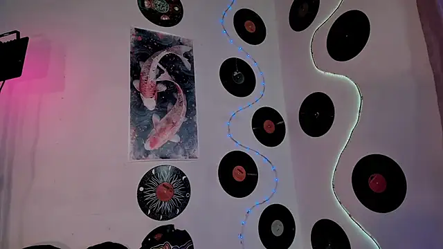  dahian14  online show from February 10, 2025, 12:30 am