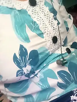 gunjan22 online show from November 11, 2025, 7:41 am