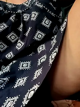 Snapshot of gunjan22 chatting on March 12, 2026, 7:36 am gunjan22 online show from March 12, 2026, 7:36 am