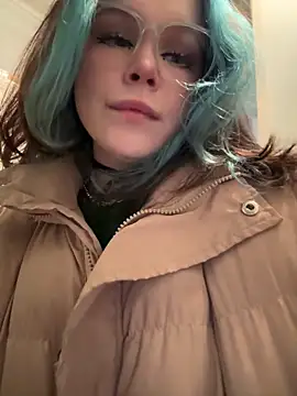 MaddisonHaas online show from March 7, 2025, 8:44 pm