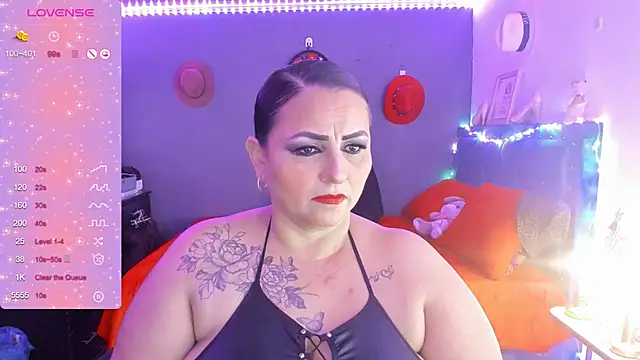 Snapshot of Ivonnee__ chatting on December 28, 2024, 4:08 am Ivonnee online show from December 28, 2024, 4:08 am