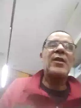 Snapshot of barboza991 chatting on December 4, 2024, 1:42 pm barboza991 online show from December 4, 2024, 1:42 pm