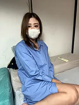 ayu0009rrr online show from November 30, 2025, 2:21 pm