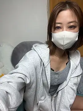 Snapshot of ayu0009rrr chatting on April 9, 2026, 3:06 pm ayu0009rrr online show from April 9, 2026, 3:06 pm