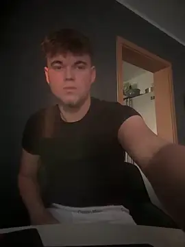 kevin344112 online show from December 17, 2025, 2:34 pm