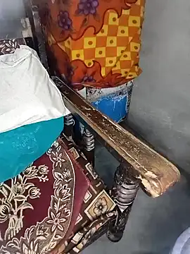 Shanaya Hotty online show from December 20, 2024, 10:00 pm