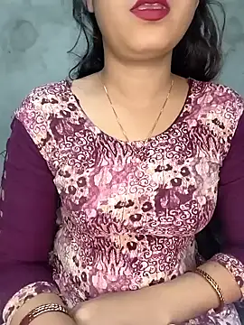 Shanaya Hotty online show from January 3, 2025, 6:24 pm