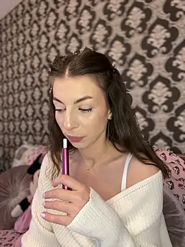 Snapshot of Mia_Ethan chatting on December 12, 2024, 11:50 am Mia Ethan online show from December 12, 2024, 11:50 am