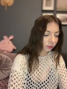 Snapshot of Mia_Ethan chatting on March 13, 2025, 4:49 am Mia Ethan online show from March 13, 2025, 4:49 am