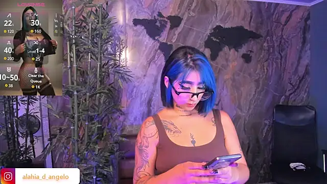 Snapshot of Alahia_Dangelo chatting on January 16, 2026, 5:28 pm Alahia Dangelo online show from January 16, 2026, 5:28 pm