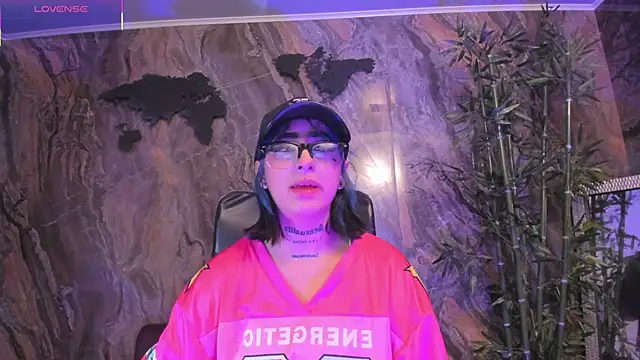 Snapshot of Alahia_Dangelo chatting on February 11, 2026, 5:29 pm Alahia Dangelo online show from February 11, 2026, 5:29 pm