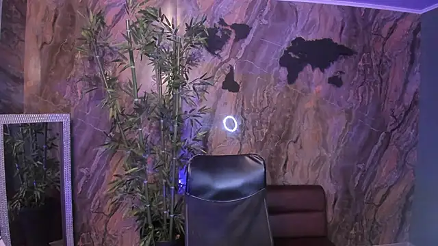 Snapshot of Alahia_Dangelo chatting on February 21, 2026, 6:42 pm Alahia Dangelo online show from February 21, 2026, 6:42 pm