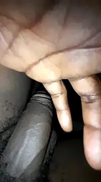 Snapshot of redishxxx chatting on December 2, 2024, 7:49 pm redishxxx online show from December 2, 2024, 7:49 pm