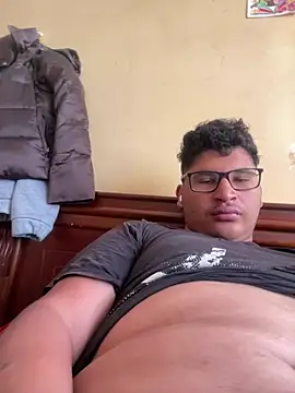 Snapshot of Ruk436 chatting on January 26, 2025, 5:02 pm Ruk436 online show from January 26, 2025, 5:02 pm