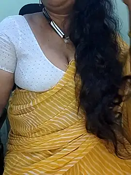 Snapshot of Sexy-Telugunayana2 chatting on October 24, 2025, 7:21 pm Sexy-Telugunayana2 online show from October 24, 2025, 7:21 pm