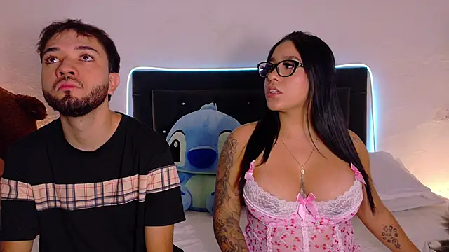 Snapshot of LeagueOfLovers chatting on March 10, 2026, 2:05 am LeagueOfLovers online show from March 10, 2026, 2:05 am