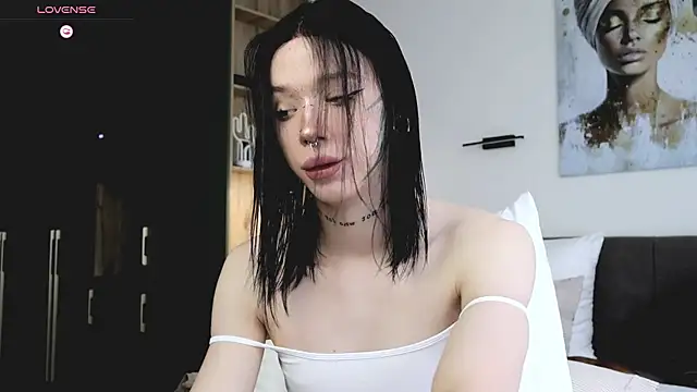 Dasha M online show from April 18, 2026, 11:25 am