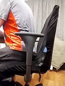 25mitch online show from December 22, 2025, 4:26 pm