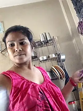 Snapshot of yoursweety09 chatting on January 27, 2025, 5:36 am yoursweety09 online show from January 27, 2025, 5:36 am