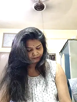 Snapshot of yoursweety09 chatting on March 12, 2025, 1:51 pm yoursweety09 online show from March 12, 2025, 1:51 pm