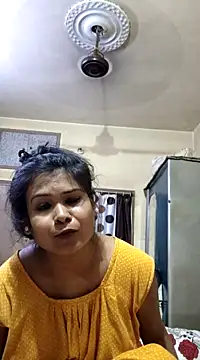 Snapshot of yoursweety09 chatting on March 16, 2025, 5:17 pm yoursweety09 online show from March 16, 2025, 5:17 pm