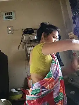 Snapshot of yoursweety09 chatting on March 22, 2025, 9:13 am yoursweety09 online show from March 22, 2025, 9:13 am