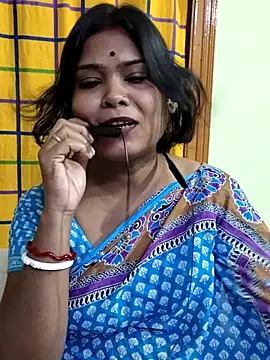 Snapshot of yoursweety09 chatting on October 1, 2025, 12:16 am yoursweety09 online show from October 1, 2025, 12:16 am