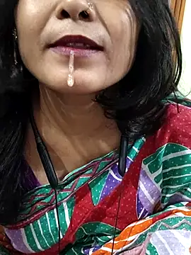 Snapshot of yoursweety09 chatting on October 16, 2025, 2:12 am yoursweety09 online show from October 16, 2025, 2:12 am