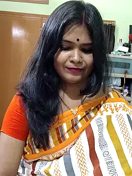 Snapshot of yoursweety09 chatting on October 18, 2025, 1:56 pm yoursweety09 online show from October 18, 2025, 1:56 pm