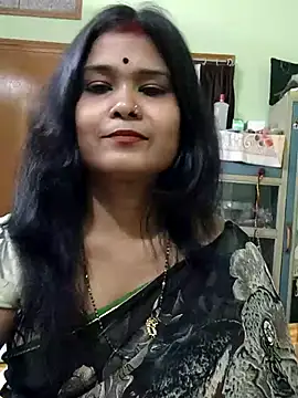 Snapshot of yoursweety09 chatting on October 24, 2025, 1:40 pm yoursweety09 online show from October 24, 2025, 1:40 pm