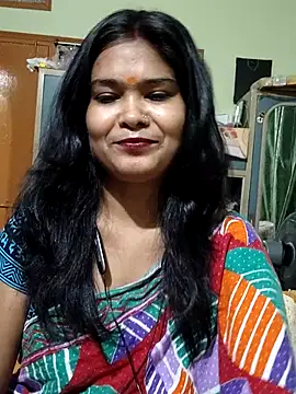 Snapshot of yoursweety09 chatting on October 27, 2025, 8:18 am yoursweety09 online show from October 27, 2025, 8:18 am