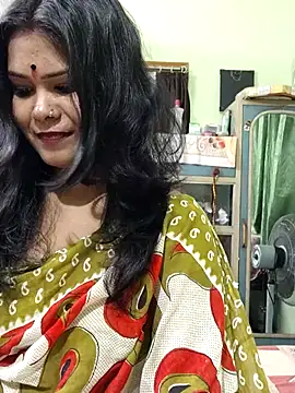 Snapshot of yoursweety09 chatting on October 30, 2025, 8:16 am yoursweety09 online show from October 30, 2025, 8:16 am