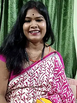 Snapshot of yoursweety09 chatting on November 5, 2025, 1:49 am yoursweety09 online show from November 5, 2025, 1:49 am