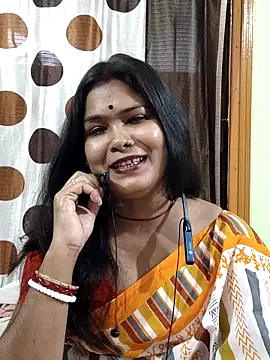 Snapshot of yoursweety09 chatting on December 4, 2025, 8:45 am yoursweety09 online show from December 4, 2025, 8:45 am